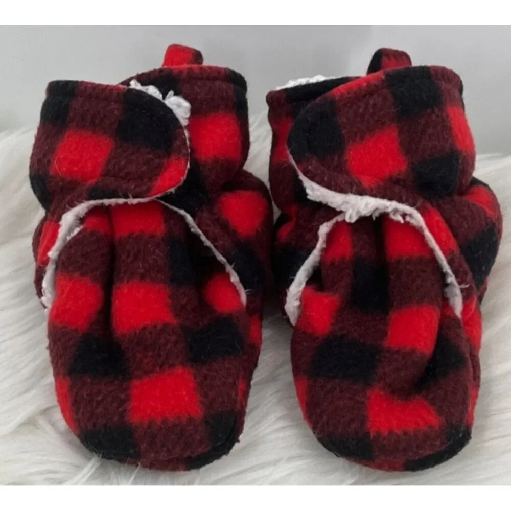Hudson Baby 18/24 Mos Buffalo Check Plaid Aviator Trapper Hat Mitten Bootie Set